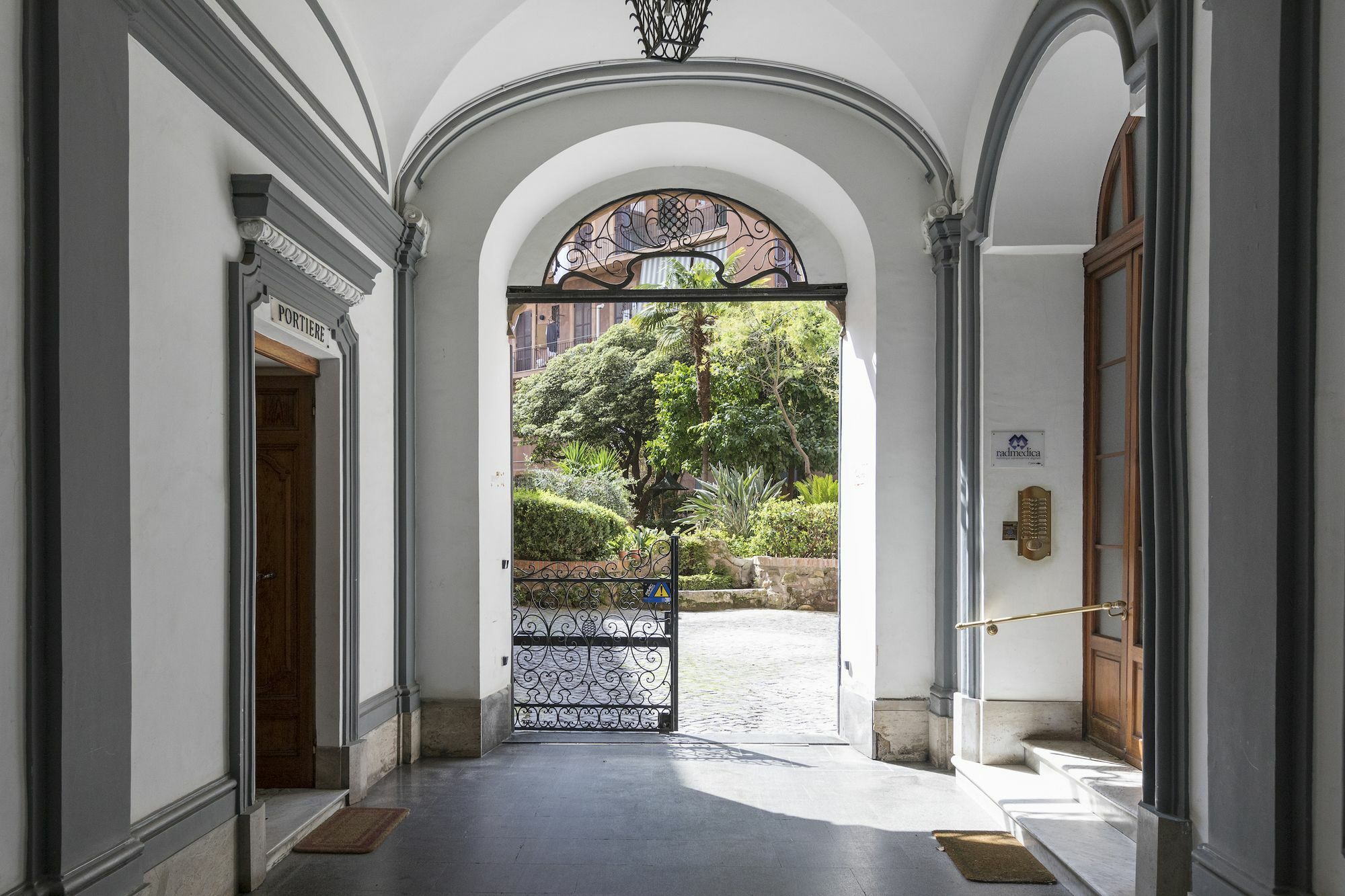 Apartment Playful 1br In San Pietro / Vaticano By Sonder Rome